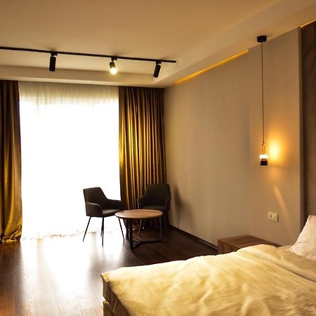 Hotel Cami Debar Exteriör bild