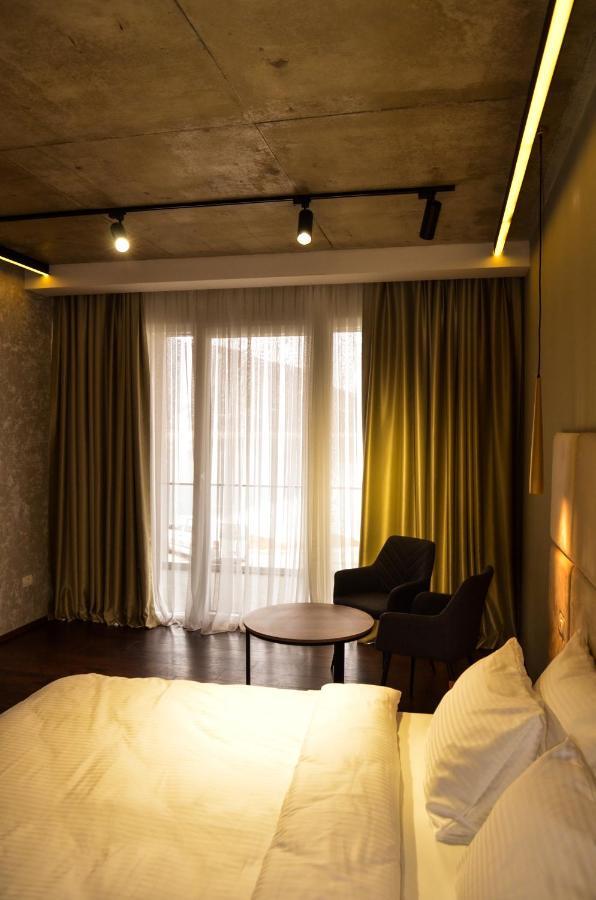 Hotel Cami Debar Exteriör bild
